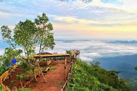 Tempat Kekinian Bertema Alam